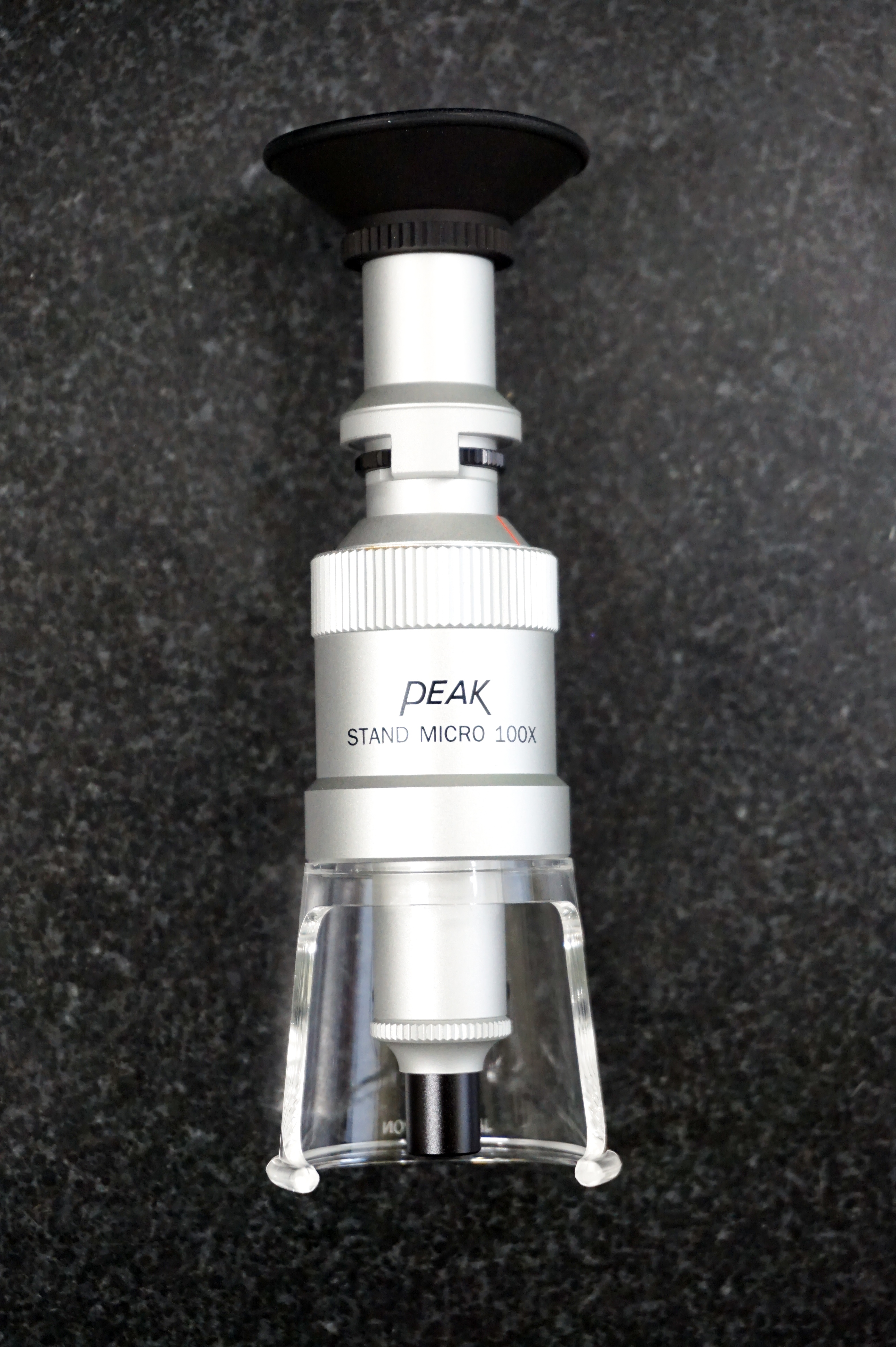スタンドマイクロスコープ