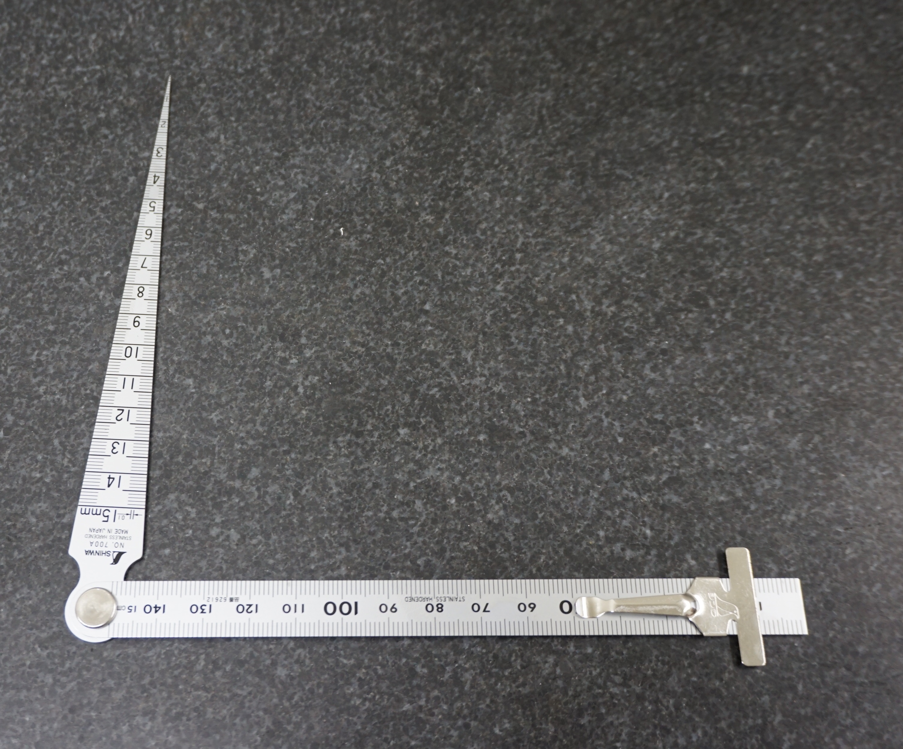 テーパーゲージ